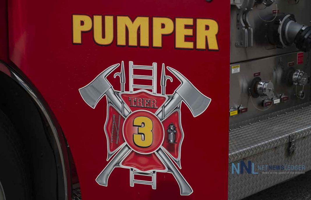 Thunder Bay Fire Rescue Battles Blaze at Spencer Road Woodworking Shop ...