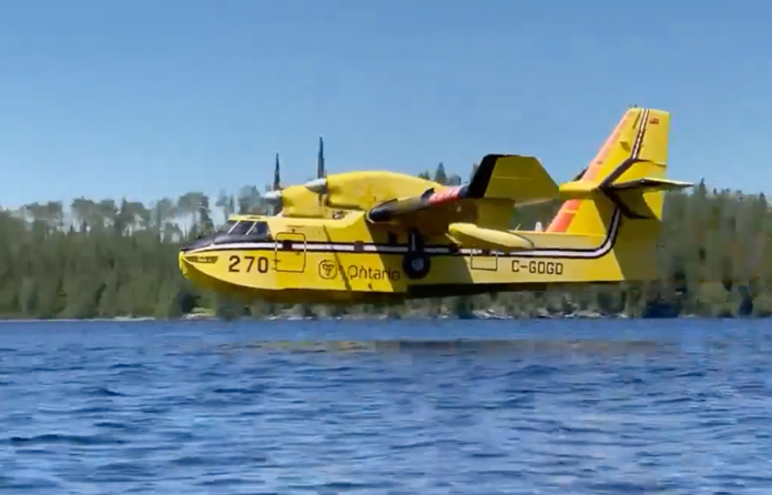 Waterbomber Ontario